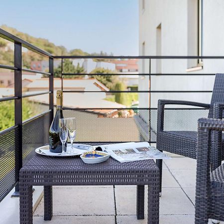 Best Western Hotel Des Barolles - Lyon Sud Brignais Exterior foto
