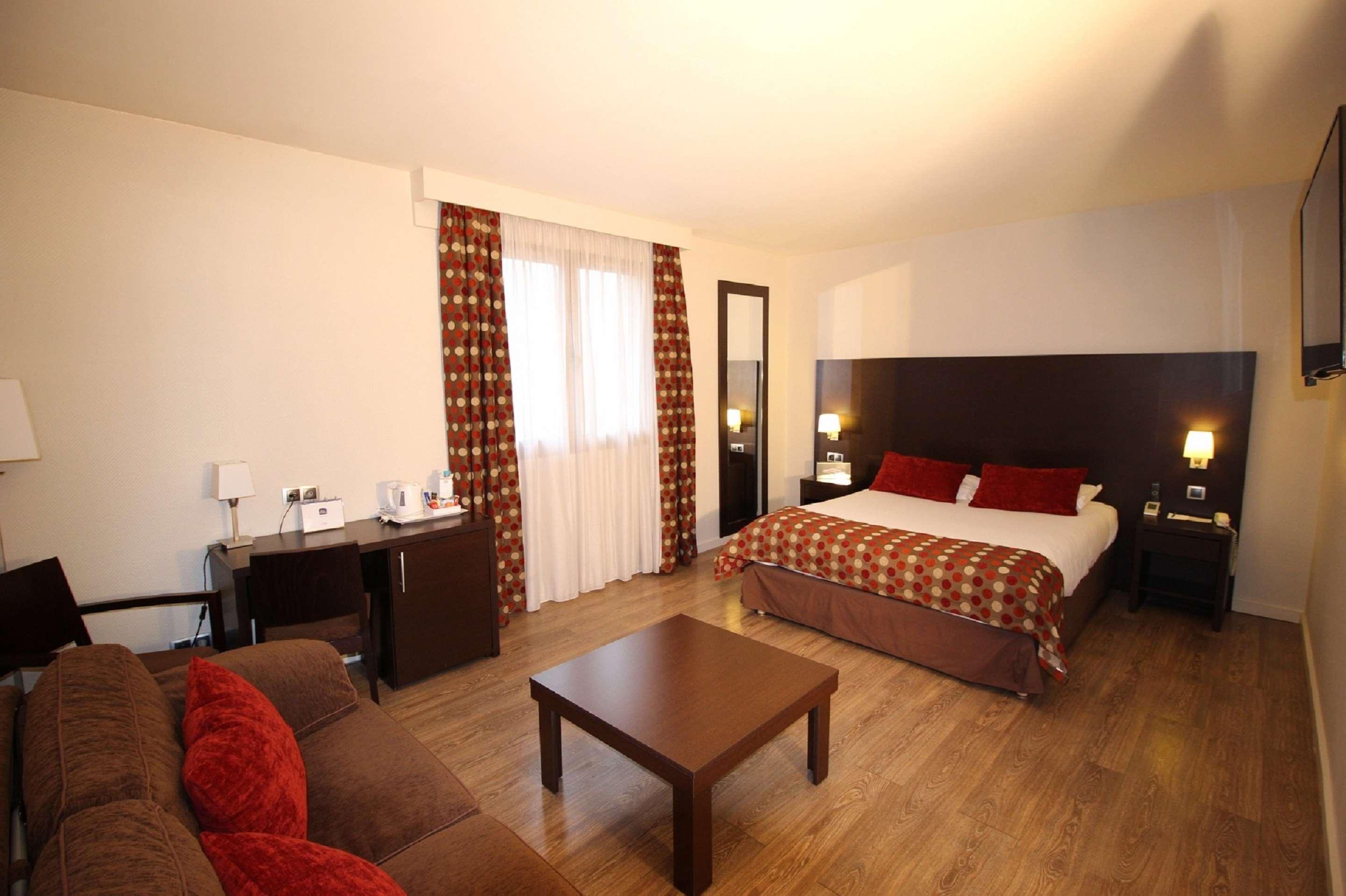 Best Western Hotel Des Barolles - Lyon Sud Brignais Exterior foto