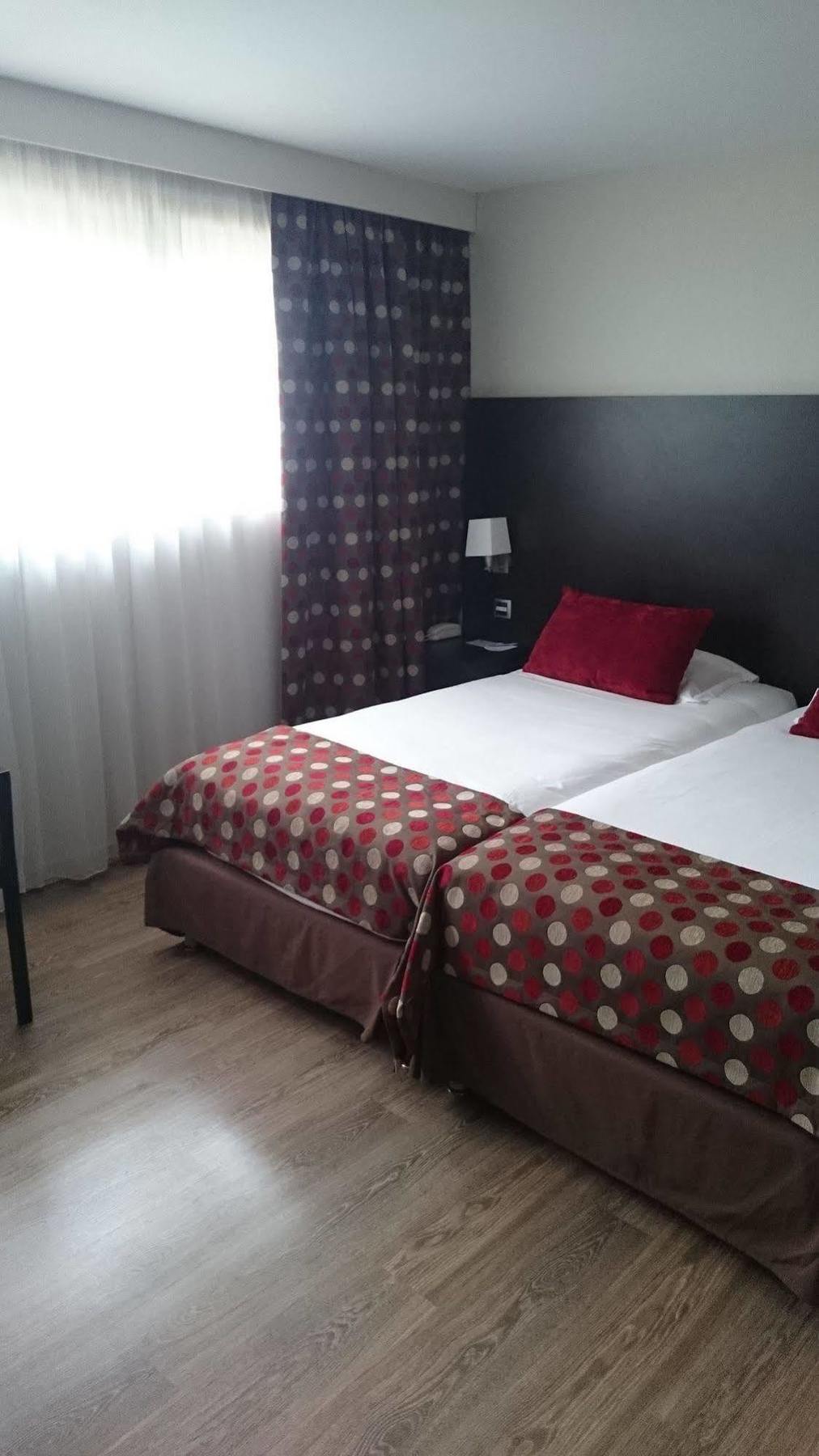 Best Western Hotel Des Barolles - Lyon Sud Brignais Exterior foto