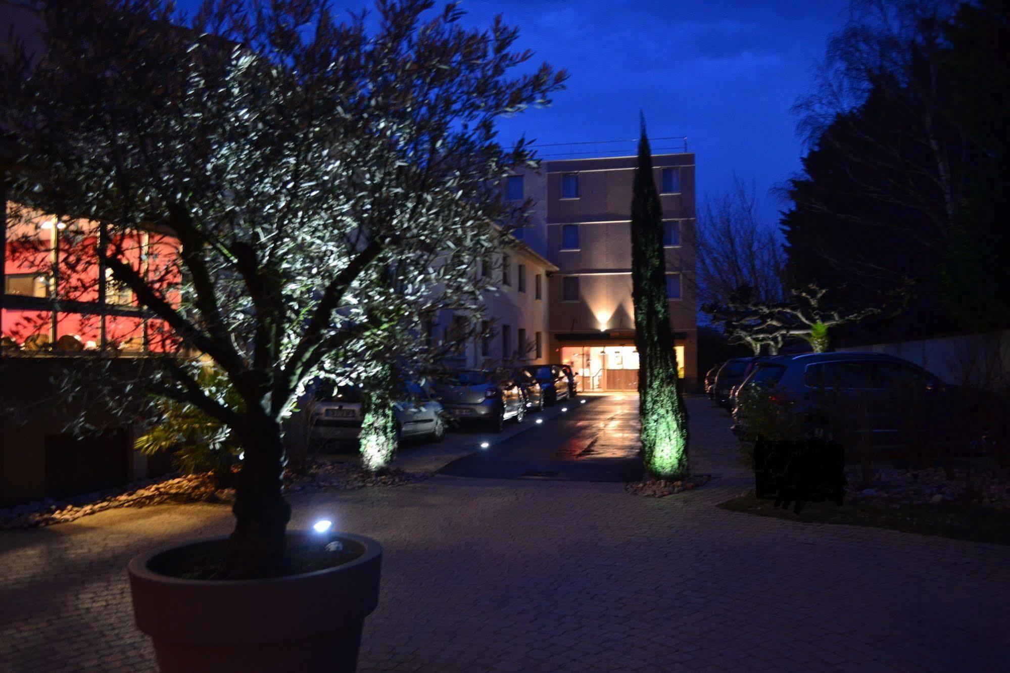 Best Western Hotel Des Barolles - Lyon Sud Brignais Exterior foto